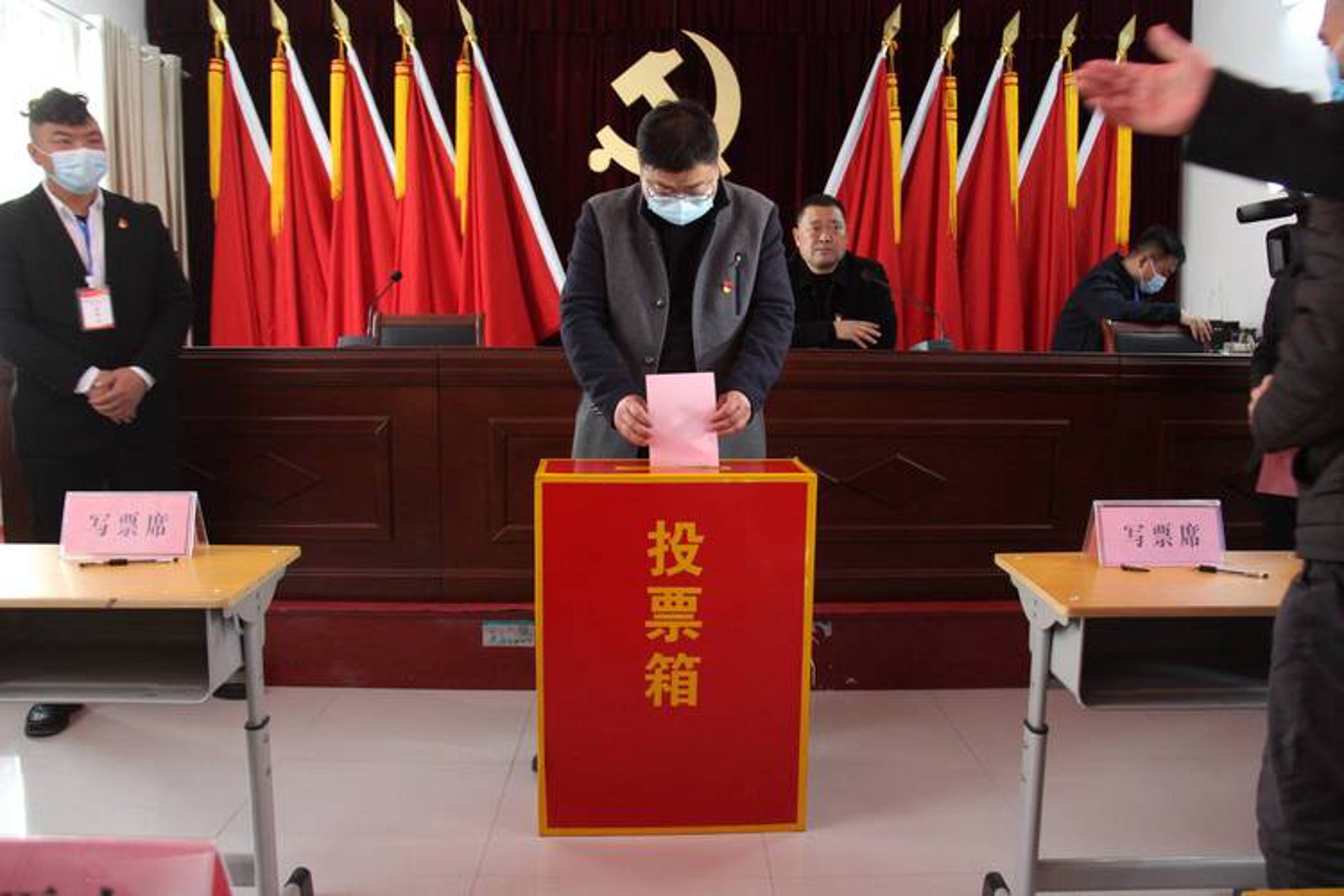 州涛新材